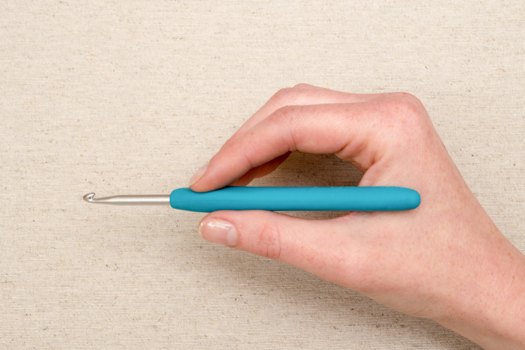 How to Hold a Crochet Hook Correctly